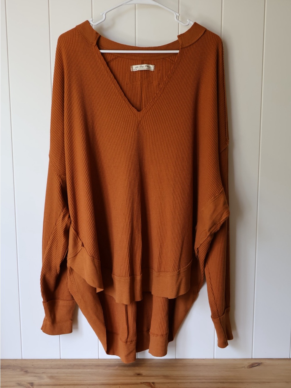 We The Free Owen Thermal Autumn Wildflower Ribbed V-Neck Top sweater Sz M